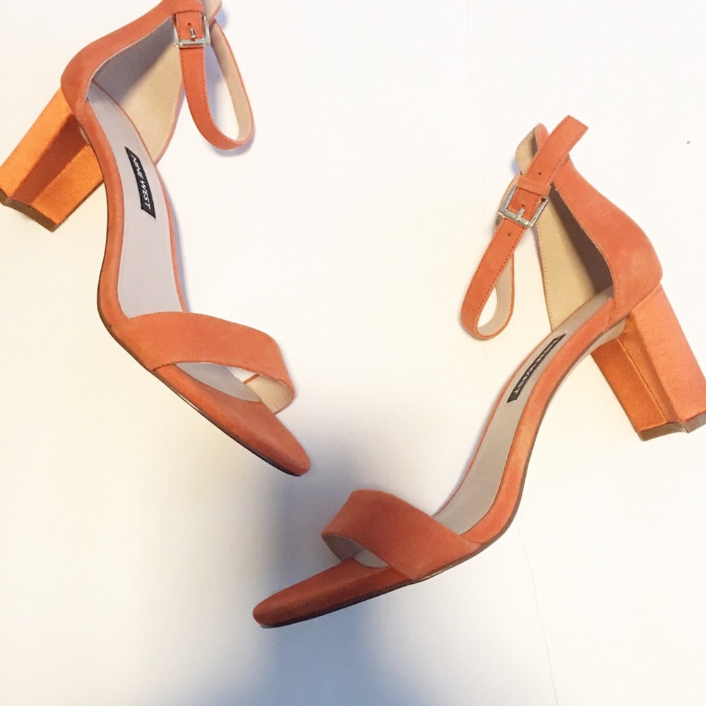 NINE WEST Women's Sandals in Orange Suede Sz 8
